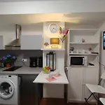 Hollidays Centrum Apartments