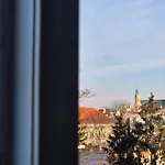 Simple Elegance - Old Town