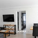 Labo Apartment Smocza