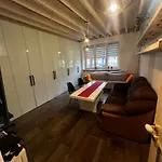 Big City Life Apartments - Plac Wilsona, Metro, Zoliborz