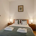 Time Apartment