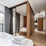 Rentplanet - Apartament Zabkowska