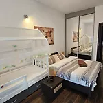 Bober Apart
