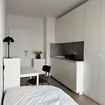 Torunska White Apartment