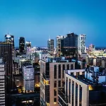 Hilton Warsaw City Hotel