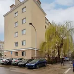 Bright Apartment Rakowiecka Near Pole Mokotowskie By Noclegi Renters