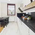 Chlodna Apartment European Square Warsaw By Noclegi Renters