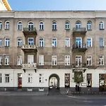 Wilcza Apartment With Mezzanine