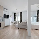Rentplanet - Apartament Krochmalna