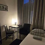 Pinto Guest Rooms