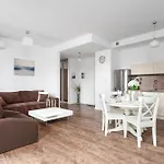 Golden Apartments Warsaw - Big Luxury Apartment In The Center - Kolejowa