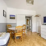 Labo Apartment Nowolipie
