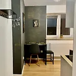 Stylowa Kawalerka Z Wifi Praga Minska 22 Blisko Pge Narodowego
