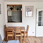 Ohmyhome-Grzybowska