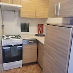 Pereca 2, Air Conditioning, Parking