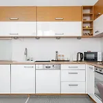Rentplanet - Apartament Sniadeckich