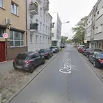 Hostel Stara Praga w Warszawie -Family&Cozy Atmosphere