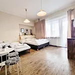 Apart Hostel Helvetia B&B