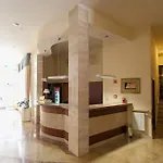 Hotel Twins II