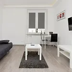 Goodnight Warsaw Apartments - Plac Konstytucji 3