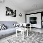 Apartament Centrum Żurawia