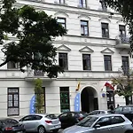 Prudentia Apartments Wspólna