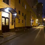 Goodnight Warsaw Apartments Aleja Jana Pawla II 35