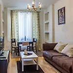 Central Rotunda Apartment