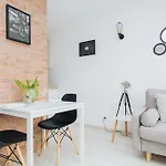 Shortstaypoland Pereca