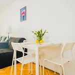 Walowa Apartment For 5