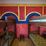 El Hostel