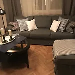 Stare Miasto Miodowa 26