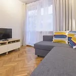 Heavenly Apartment In The Old Town