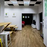 Inbed Hostel