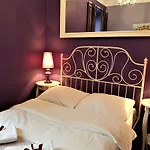 Chmielna Guest House