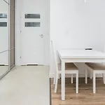 City Aparthotel Wola