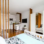 Central Station Apartment - Wilcza