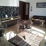 Hostel Maxim