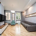 Apartment Premium Old Town By Your Freedom