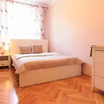 Rental Apartments Szeroki Dunaj