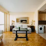 Shortstaypoland Warecka