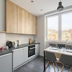 Labo Apartment Tamka