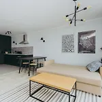 Shortstaypoland Pereca