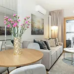 Mennica Residence Apartments By Renters Prestige