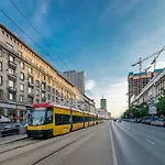 Metro Centrum Light Apartment