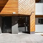 Apartment Moonlight2 By Renters