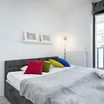 Apartment Moonlight2 By Renters