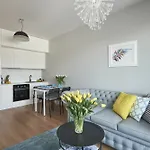 Good Time Apartment