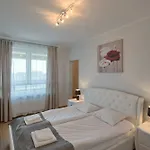 City Aparthotel Ochota