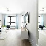 Comfortable Apartment In Warsaw